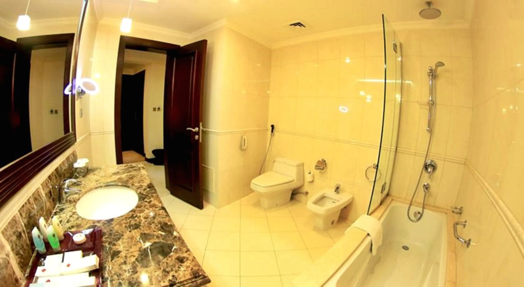 Отель Grand Regal Hotel