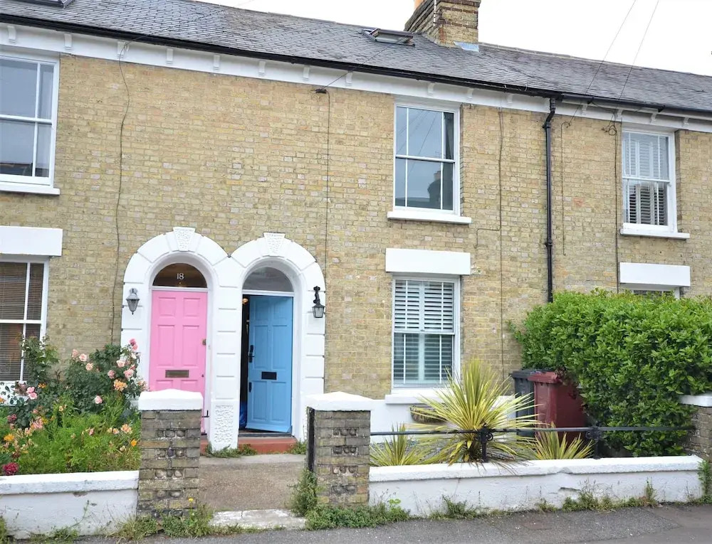Longwall House