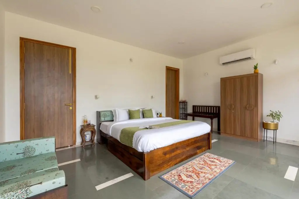 SaffronStays Villa Bougain - 2BR hill-view villa with plunge pool, Veg BBQ, birdwatching & serene garden sit-outs