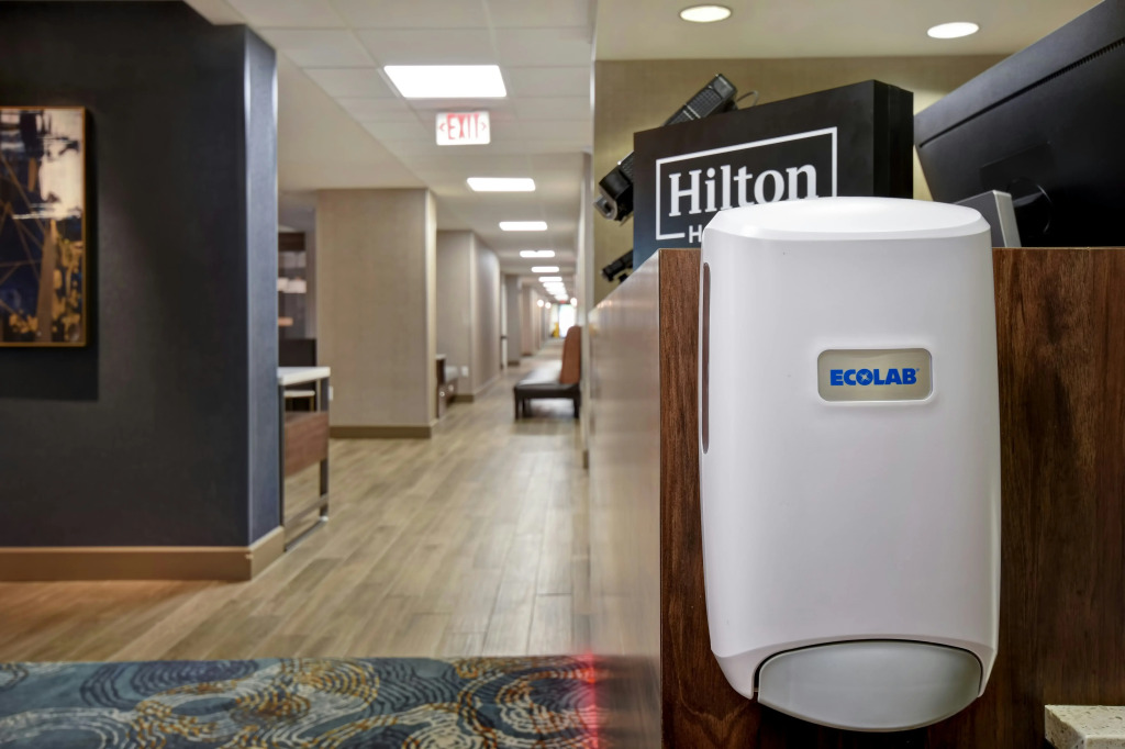 Hampton Inn Birmingham-Colonnade 280