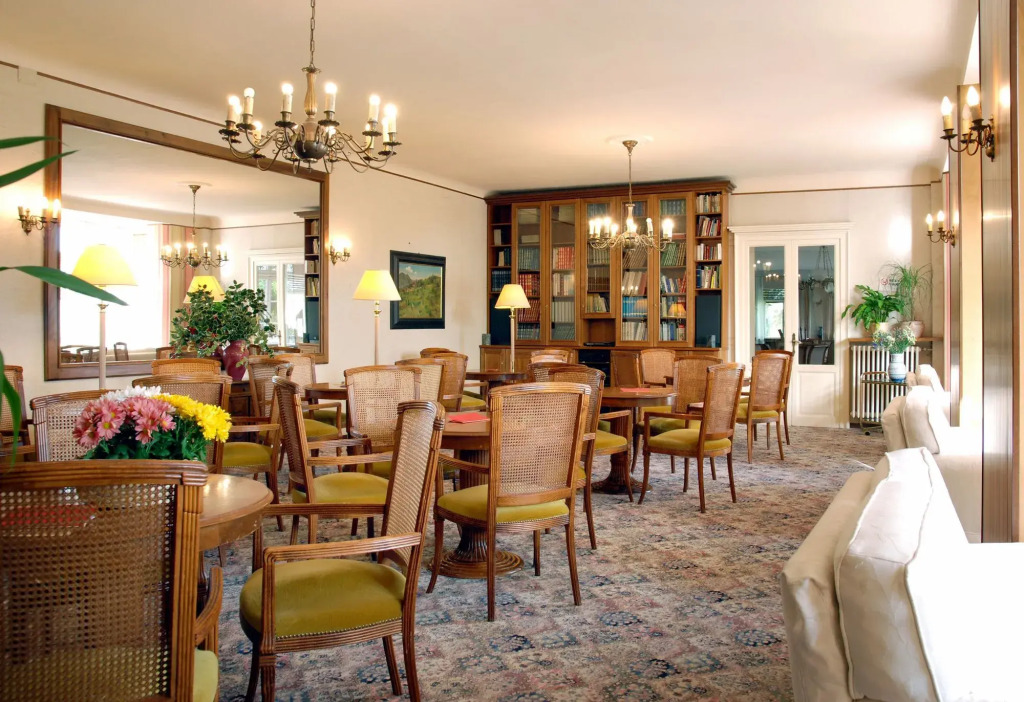 Hotel Moderno