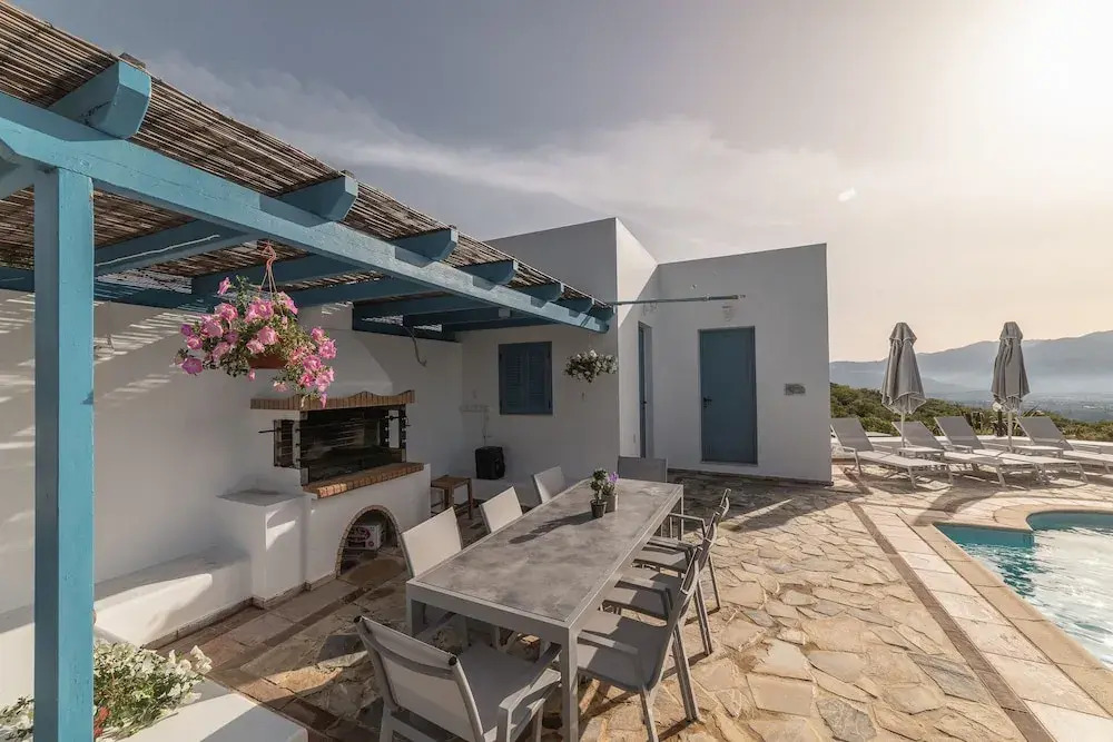 Villa Bella With Swimming Pool, Rethymno, Crete