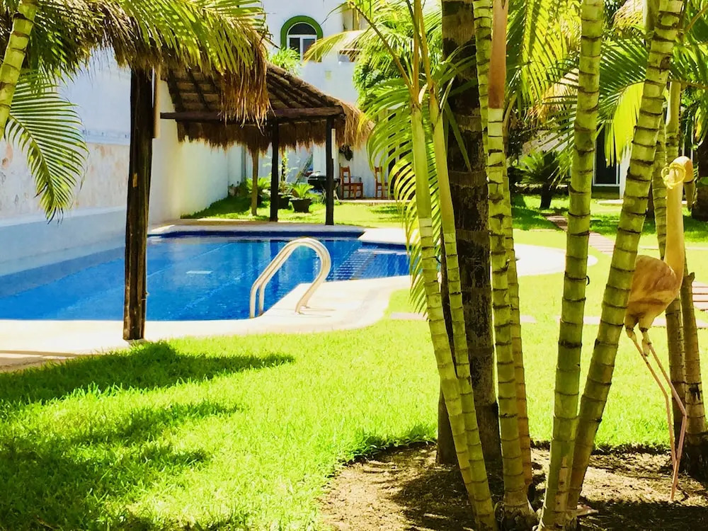 Playacar - Executive Budget Room With Swimming Pool Air Conditioning and Parking