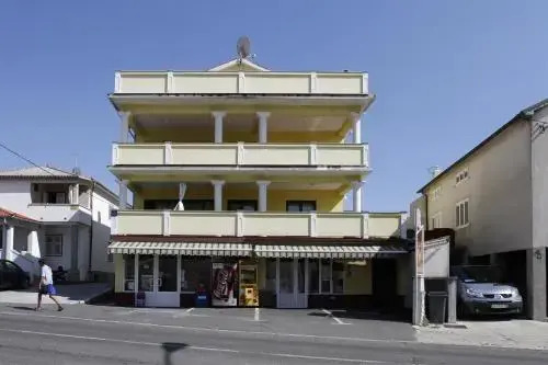 Apartments Ribaric