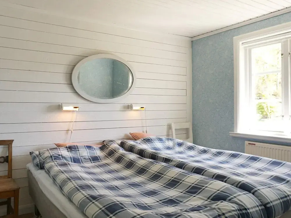 4 Person Holiday Home in Grundsund