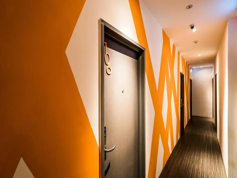 OYO 279 Orange Premier Hotel