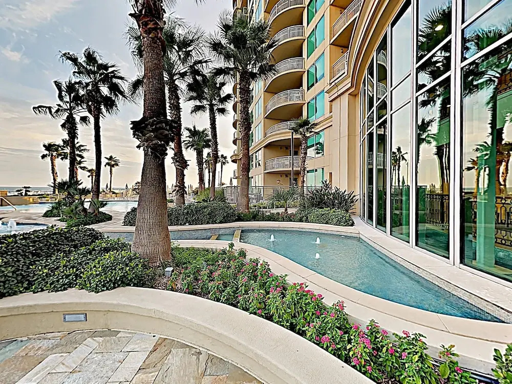 Elite Palisades Palms Penthouse W/ Resort Pools 3 Bedroom Condo