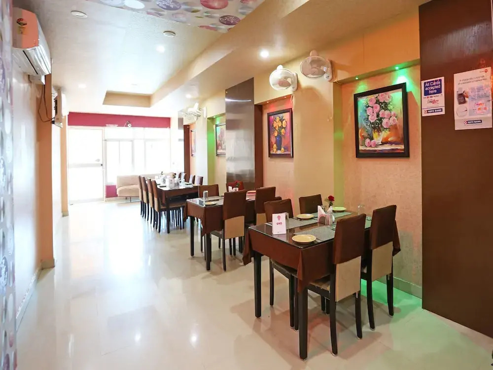 OYO 12536 Garden Plaza