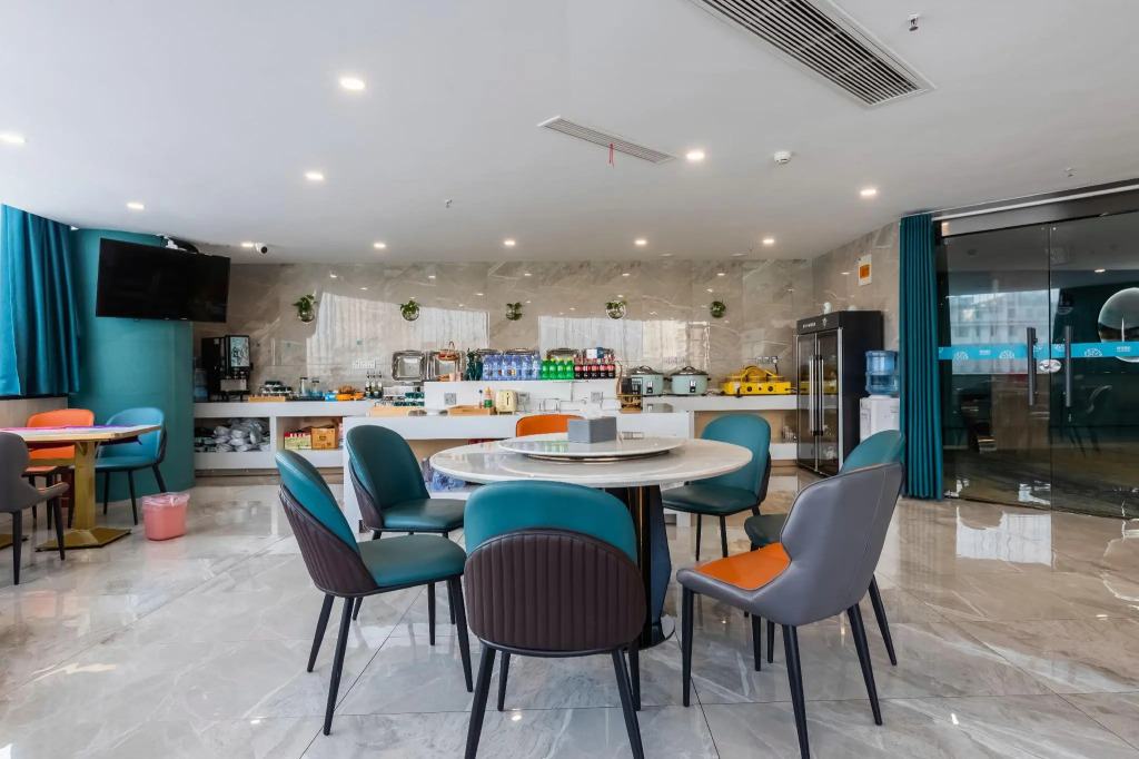 VX Hotel Jiangsu Taizhou Xinghua RT-Mart