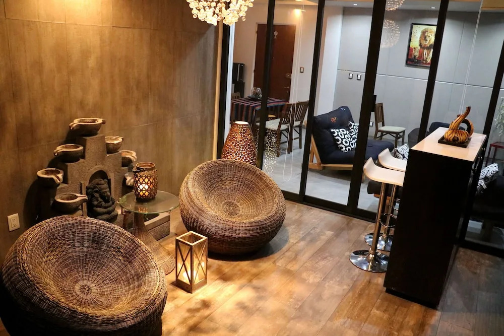 Shunya Apartment