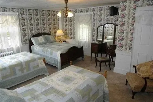 Chapman Inn