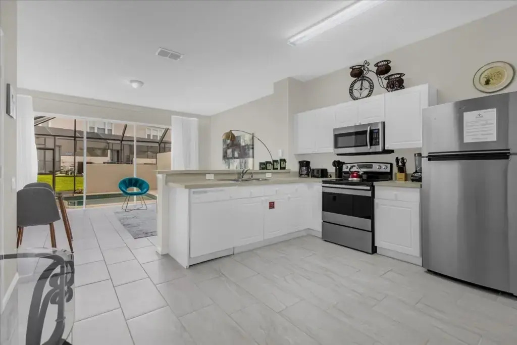 3 Bedrooms 3 Bathrooms Windsor Palms 2357 Sp