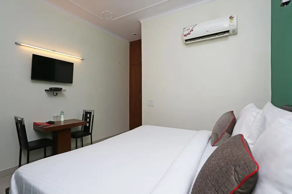 Noida Nest Guest House