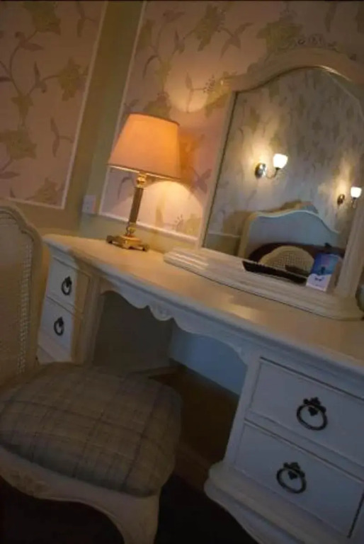 The Falcon Hotel
