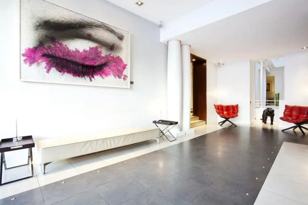 Select Hotel