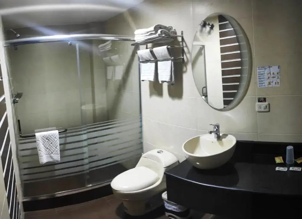 La Kapital Hotel