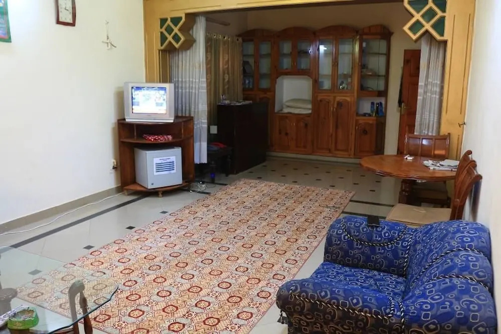 Libra Guest House