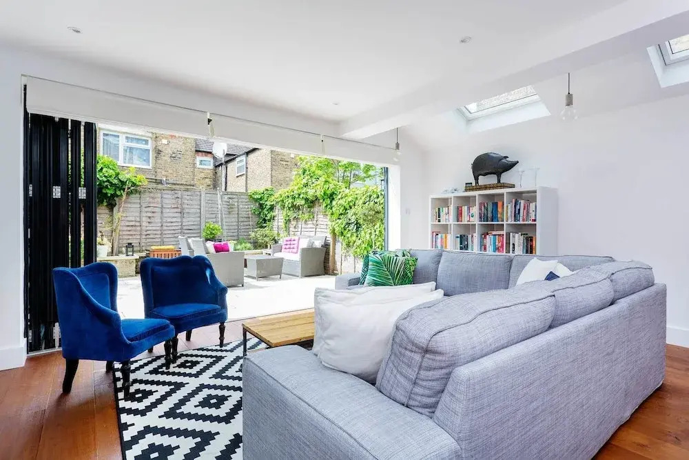 Shepherd's Bush Chic