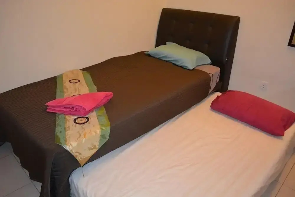 Senyum Homestay Bandar 16 Sierra