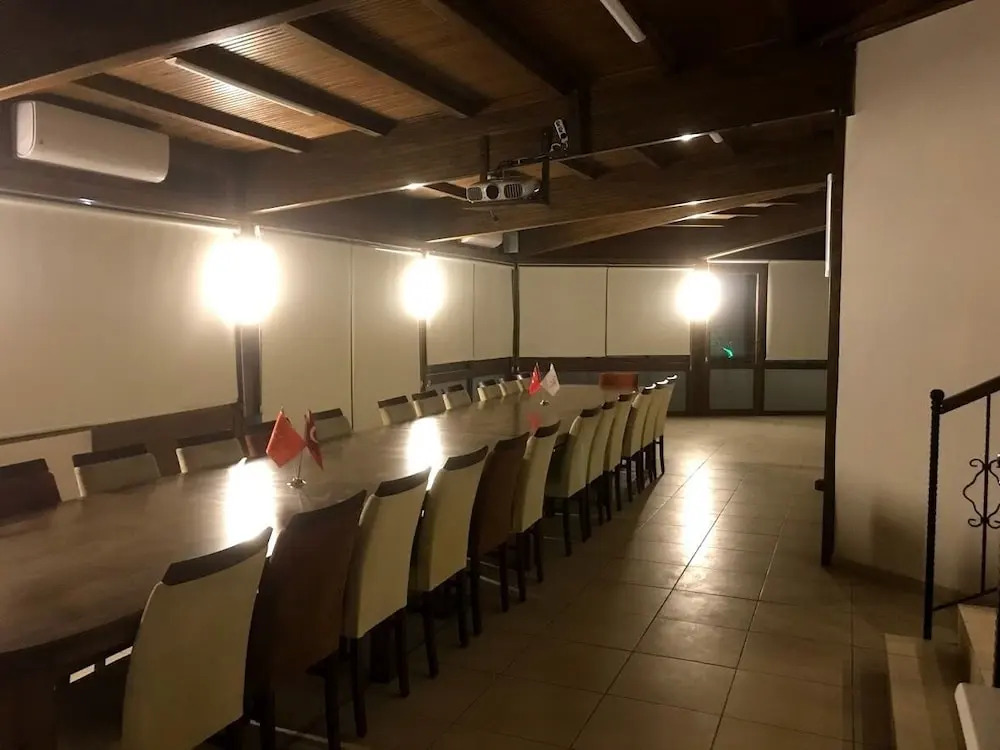 Hotel Kum