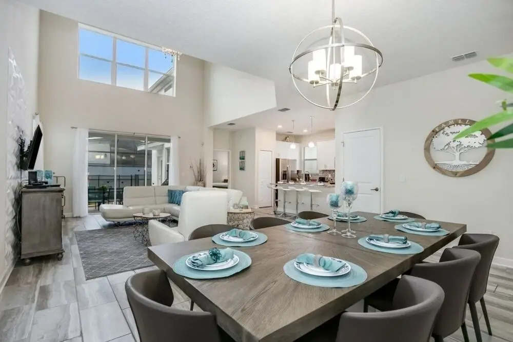 Amazing Storey Lake 5 Bedroomkcc Villa by Redawning