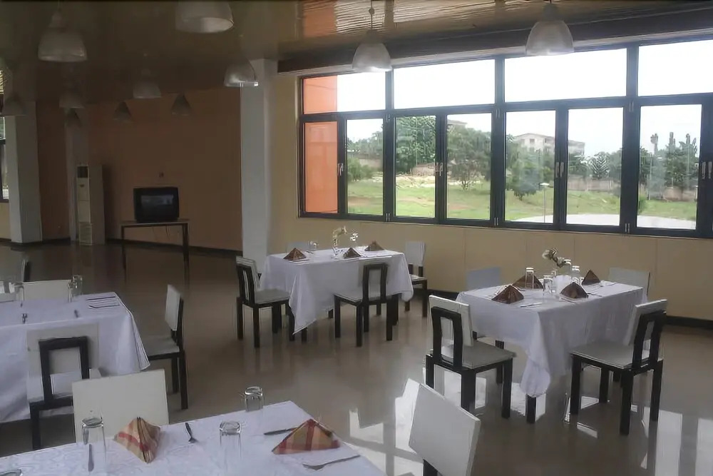 Gibs Guest Lodge