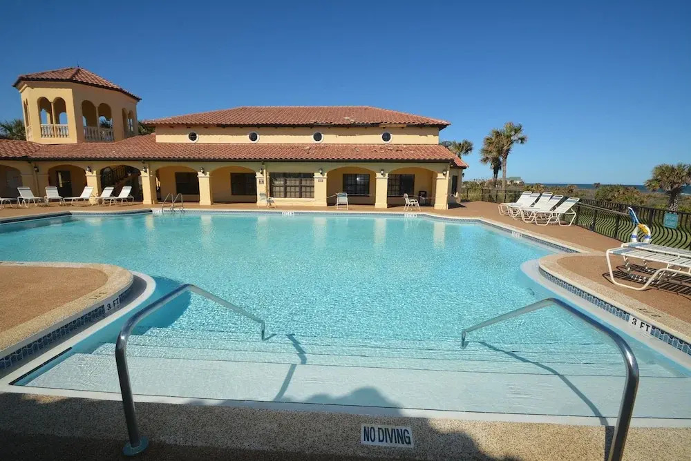 Surf Club I, 1405