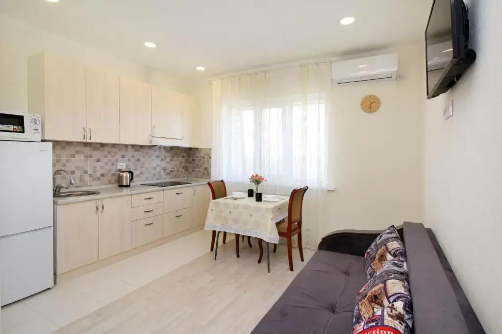 ZhK Raduzhnyj bereg apartamenty bliz aeroporta RB343