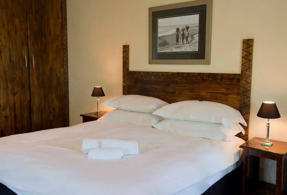 Woodlands Guest Lodge