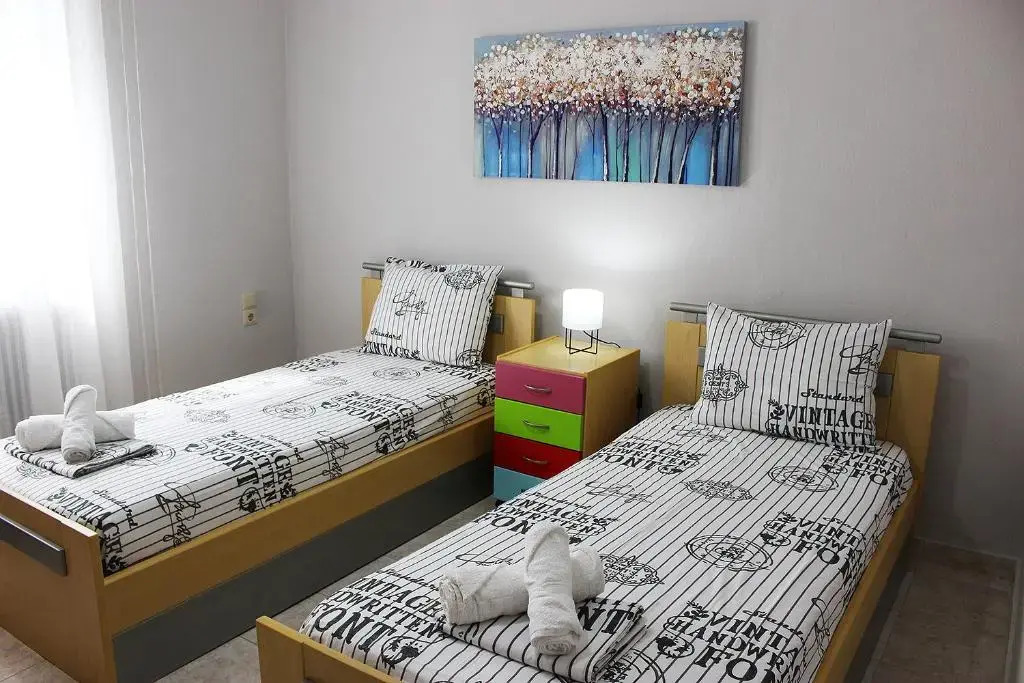 My Home - Meteora Central Apt - 2 BD
