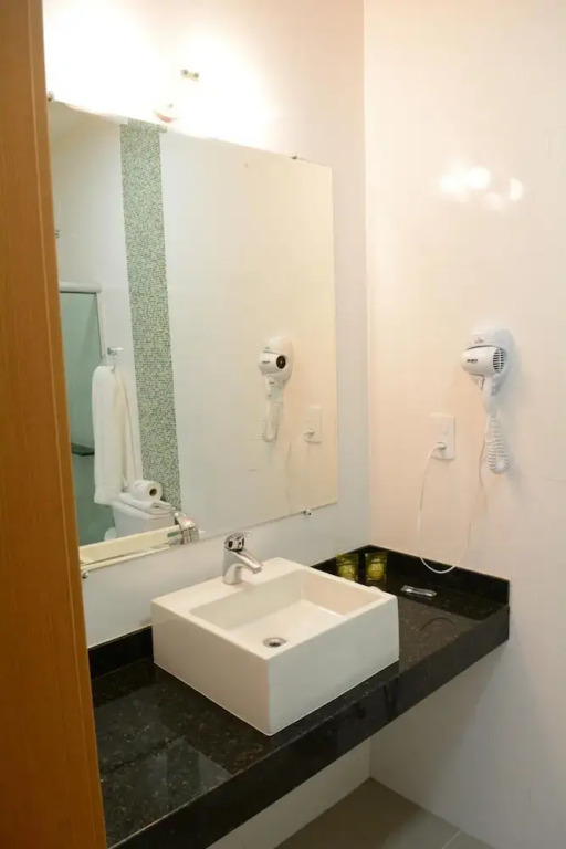 Excellence Plaza Hotel