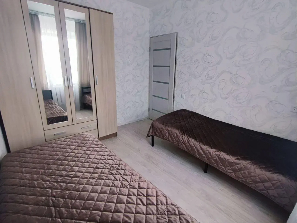 Квартира двуxкoмнaтнaя на Дружбы Народов 26Б