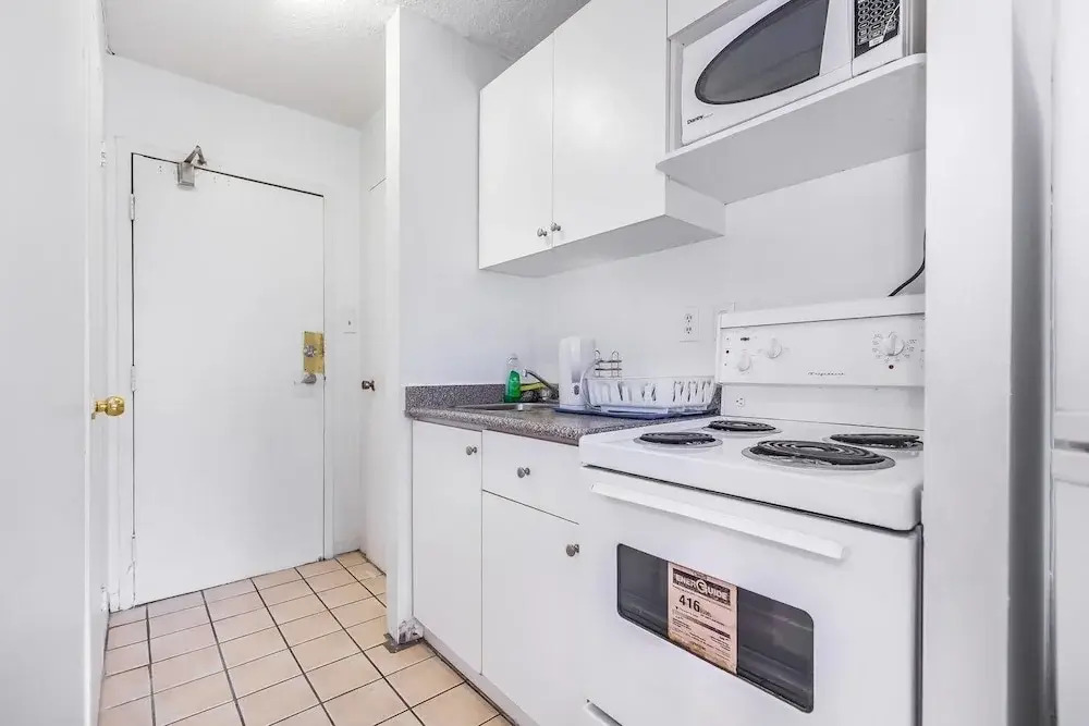 Budget Friendly Suites in Downtown Toronto III