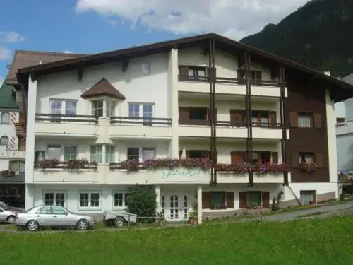 Gidis Hof
