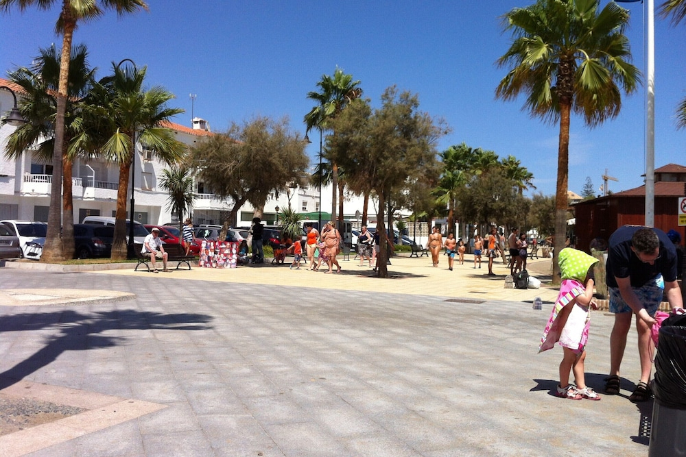 Charming Holiday Home Near Seabeach in La Cala de Mijas With Private Terrace