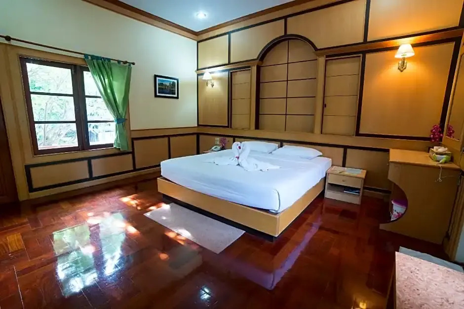 Siam River Resort