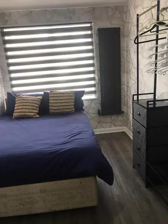 Double Room next to Burnham Crossrail Station