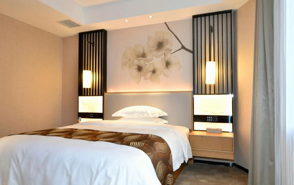 Nanting Hotel (Changsha Wuyi Square Helong Gymnasium)