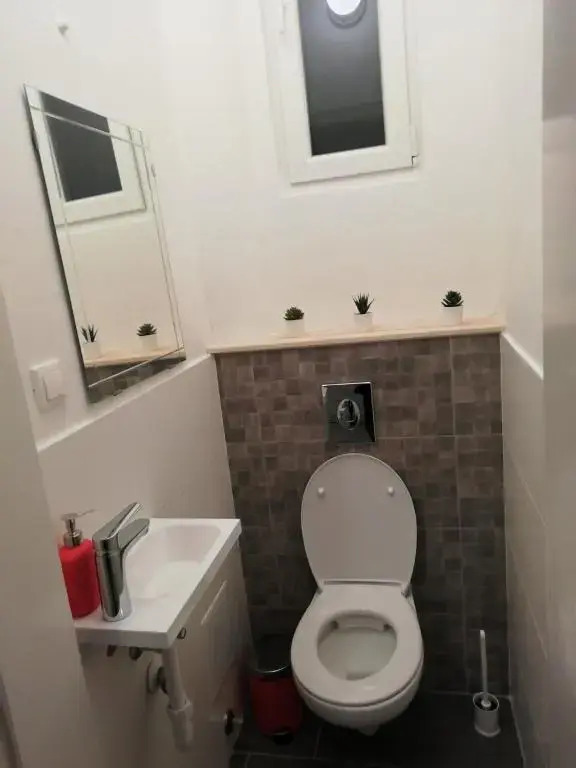 Luxury new apartment with gallery at Dob street nearby Gozsdu court