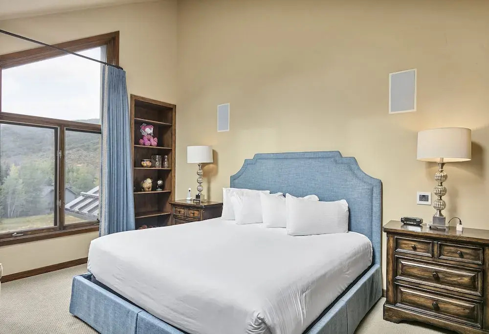 Upper Telemark Drive Home at Deer Valley Resort - 7 Bedroom Home with Hot Tub #2960 7 Home