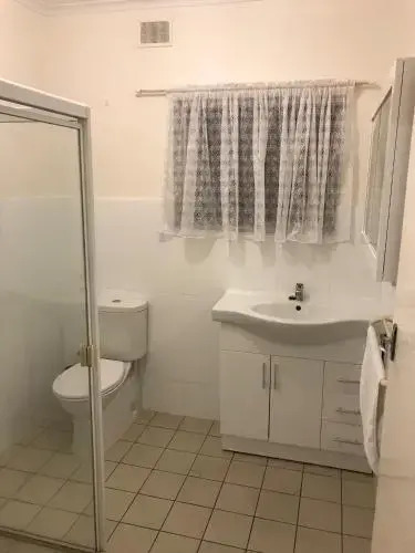 Adelaide Holiday Apartment