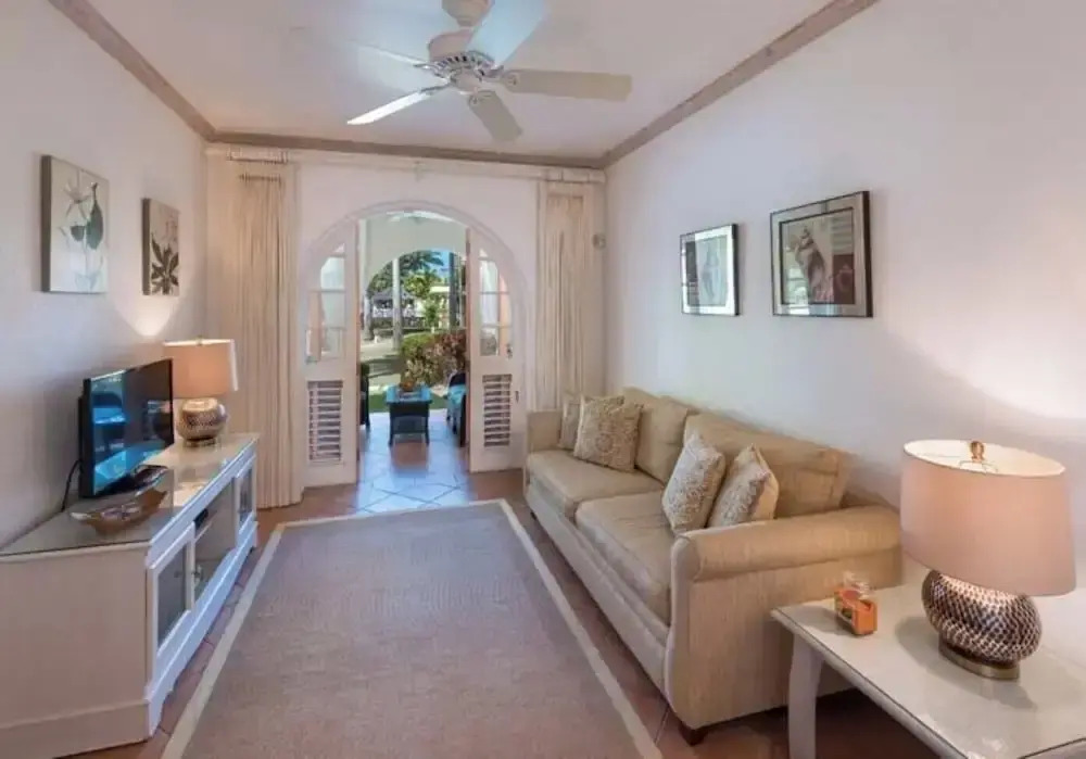 Lovely 1 Br Apartment! Fully Furnished
