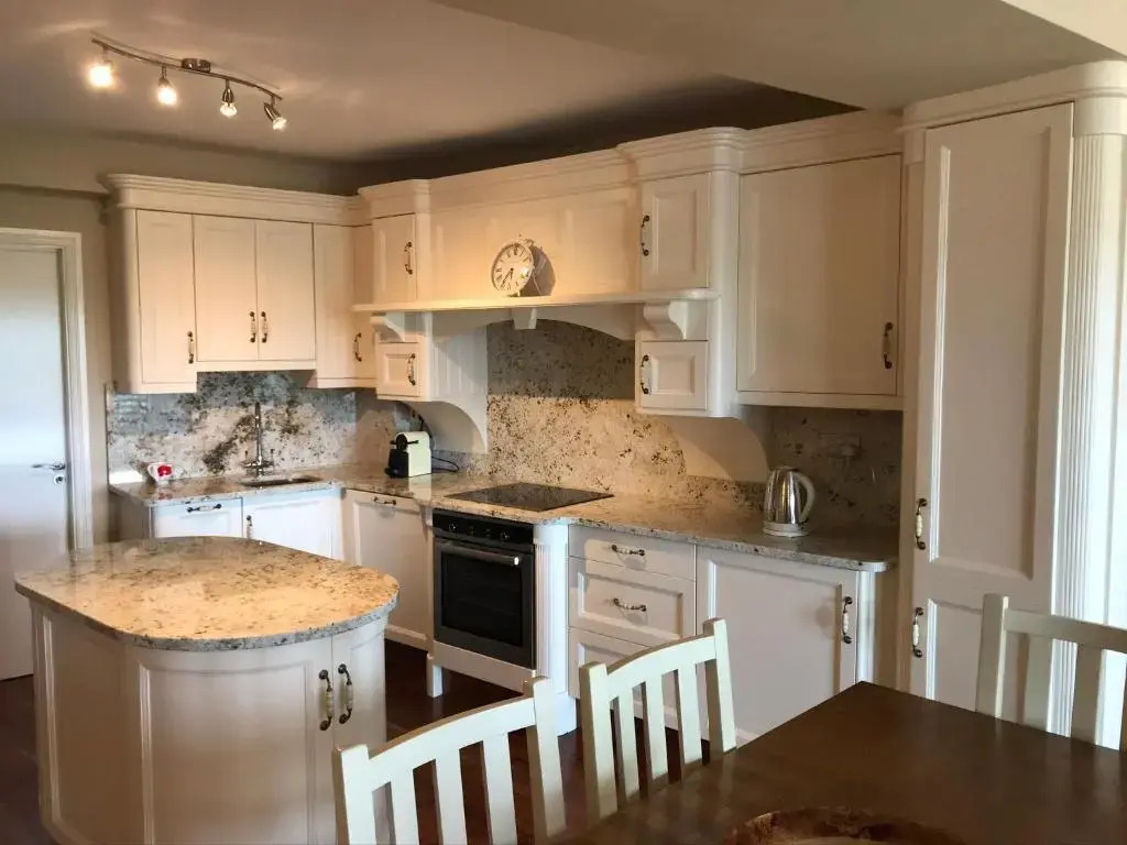 Cottage 360 - Clifden