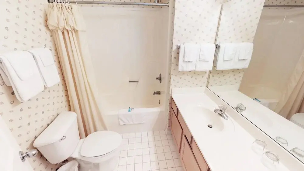 Club Villas Unit 25A - Lower Level