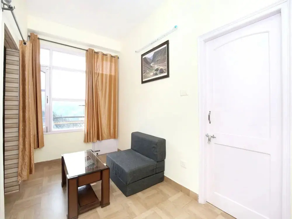 Shimla Regency Bharari by OYO Rooms