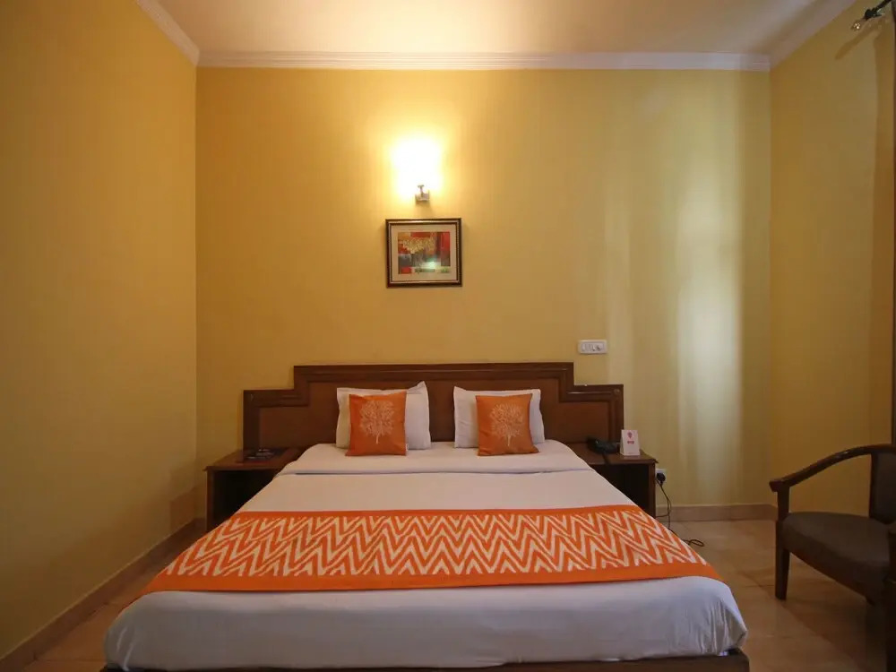 Hotel Clarks International