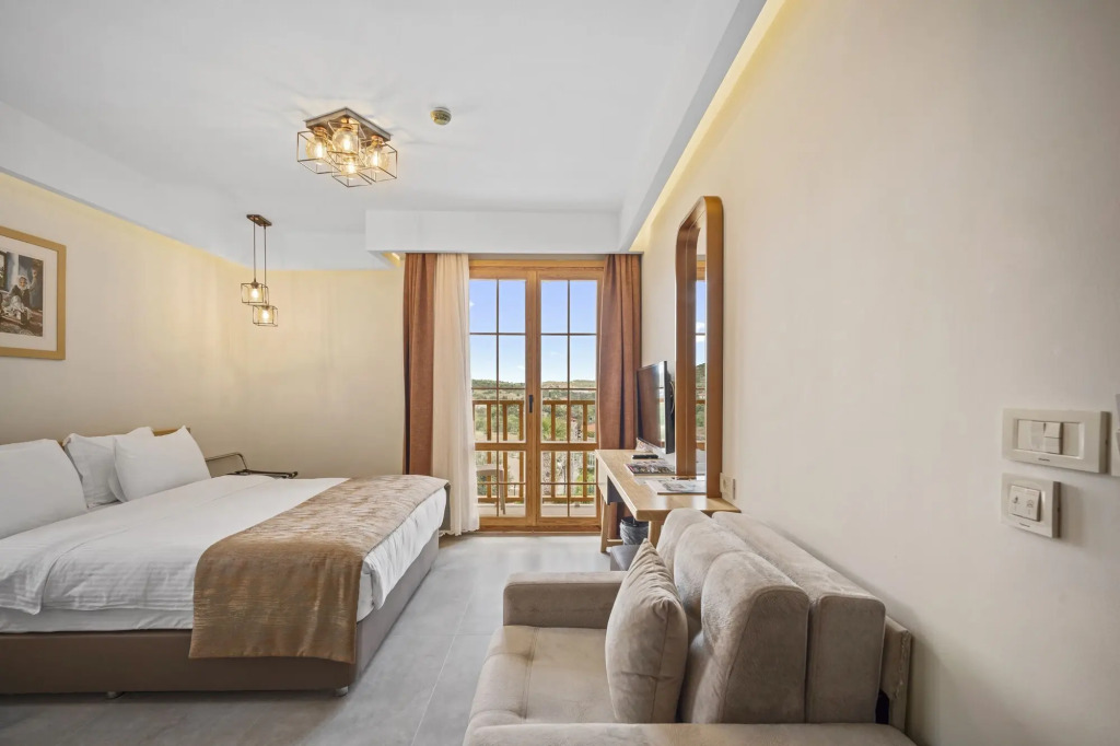 ZEYT INN HOTEL