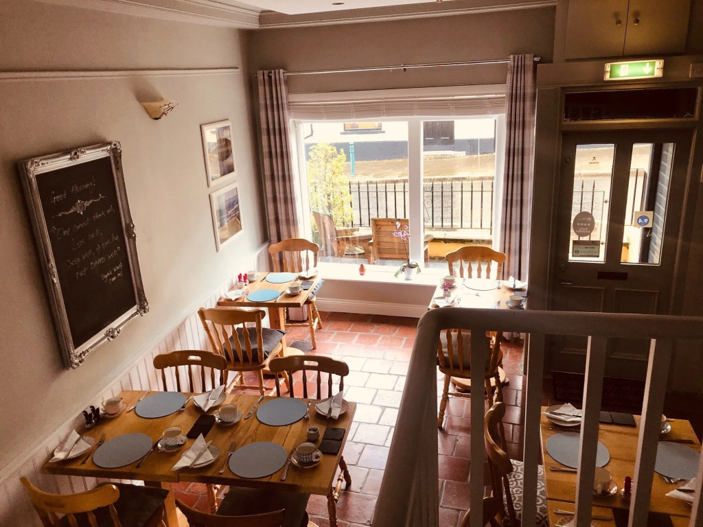 Dufferin Coaching Inn