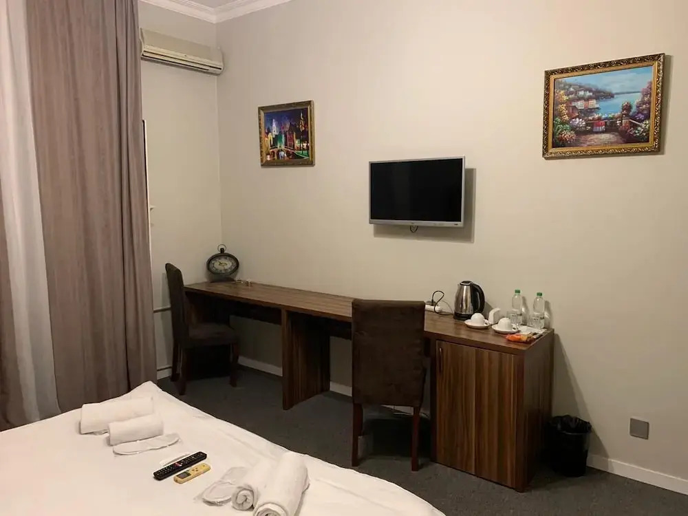 Four Boutique Hotel