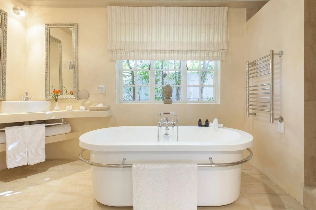 Villa Coloniale Schumacher Luxury Retreat, Adults Only